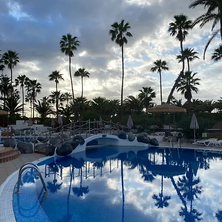 Atlantic View Apartment